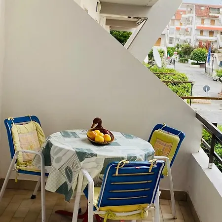 Apartment Blaue Rose Scalea